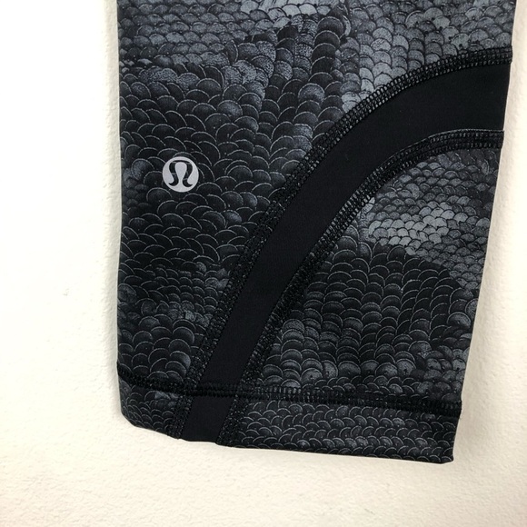 Lululemon Run inspire cropped snake scale leggings - Picture 8 of 11